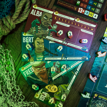 Lade das Bild in den Galerie-Viewer, Deep Regrets